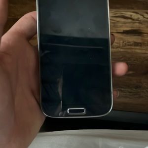 Samsung s4 and a Qlink tablet